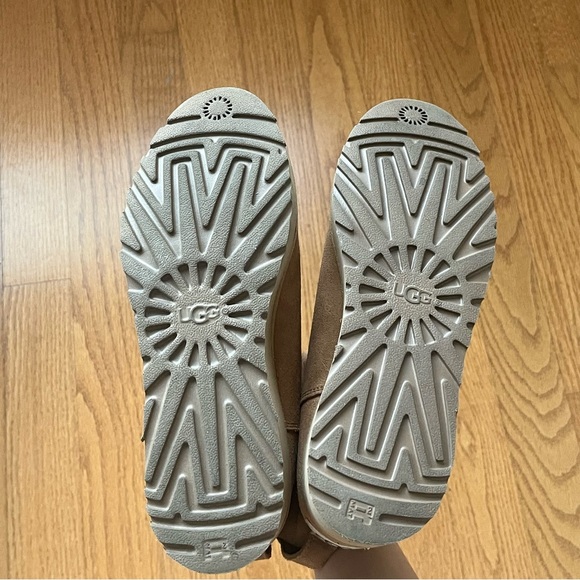 UGG Corey II boots in cognac - Picture 3 of 5